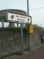 Bahnhofsschilder/1141/in-irland-sind-alle-stationsschilder-zweisprachig In Irland sind alle Stationsschilder zweisprachig angeschrieben
(Oktober 2006)
