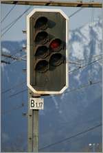 Das Ausfahrsiganl B 1,17 in Sion. 
14.02.2011